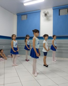 Espaço Ballet do Colégio Araçá - Foto 191